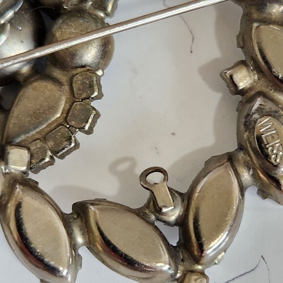 Weiss Brooch 2" milk glass and Aurora Borealis Rhinestones - Picture 4 of 6